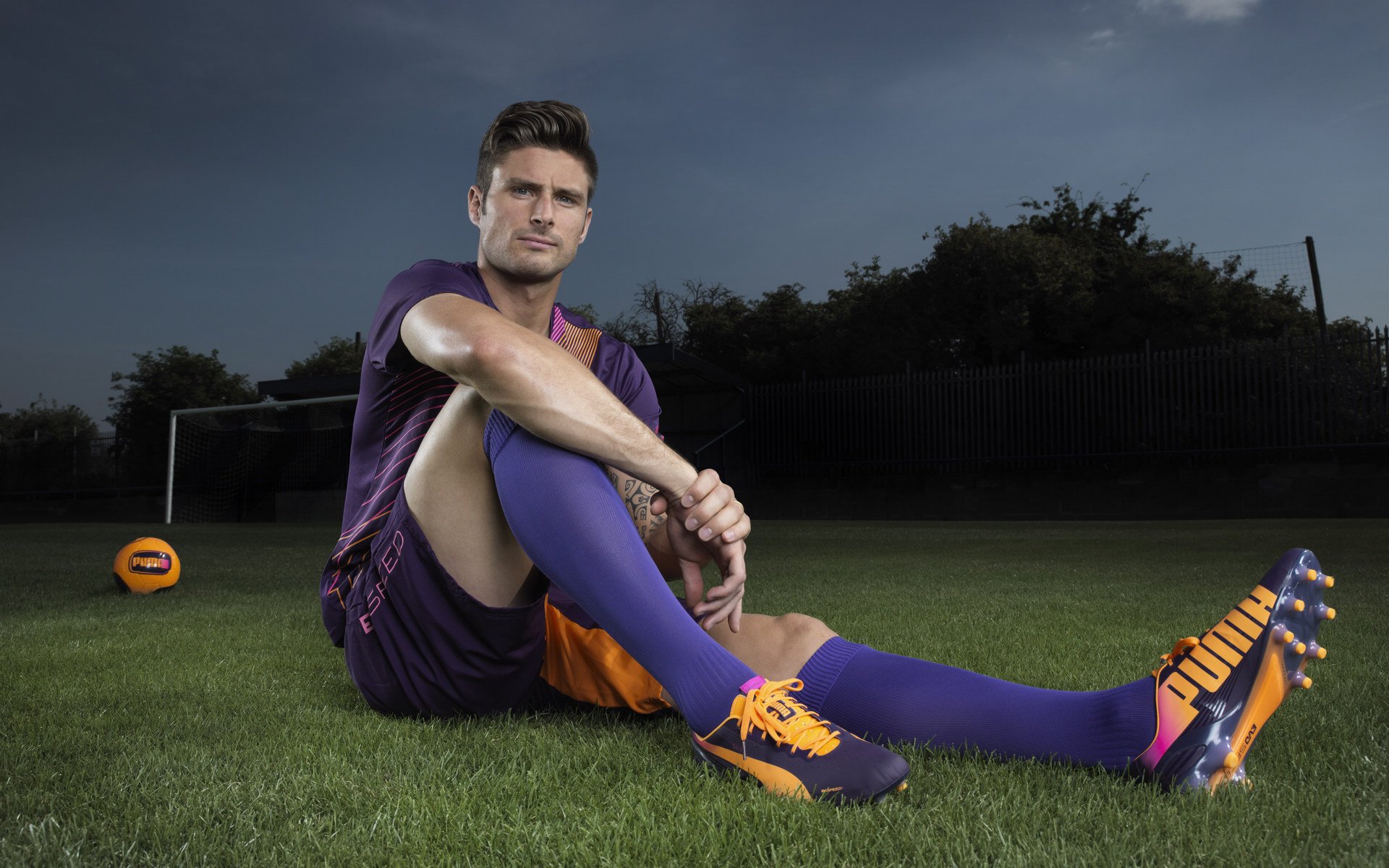 铁血步行者硬仗破爵士，英格拉姆一剑封喉定乾坤